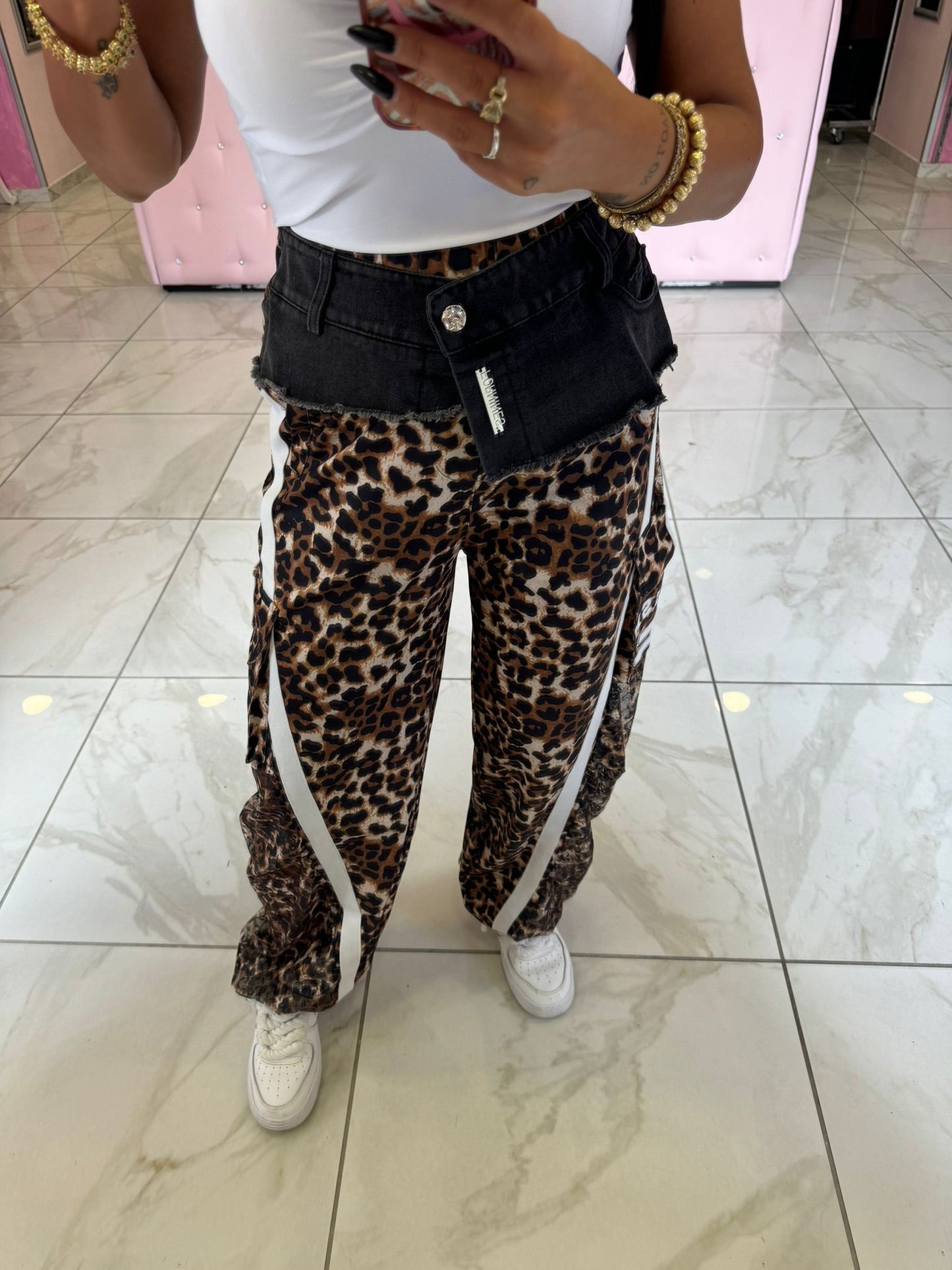 Cargo Leopard